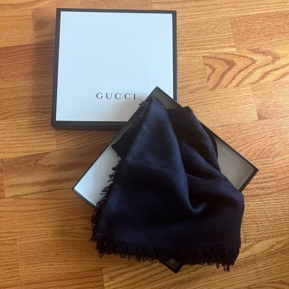 Gucci Midnight Blue Monogram Scarf - Picture 2 of 7